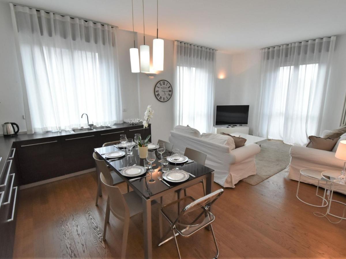 Apartment Corso Genova Apartment By Interhome Milano Exterior foto