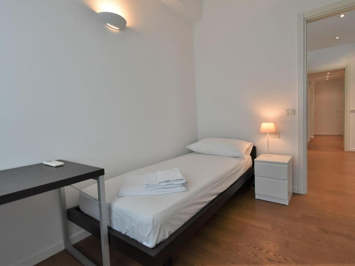 Apartment Corso Genova Apartment By Interhome Milano Exterior foto