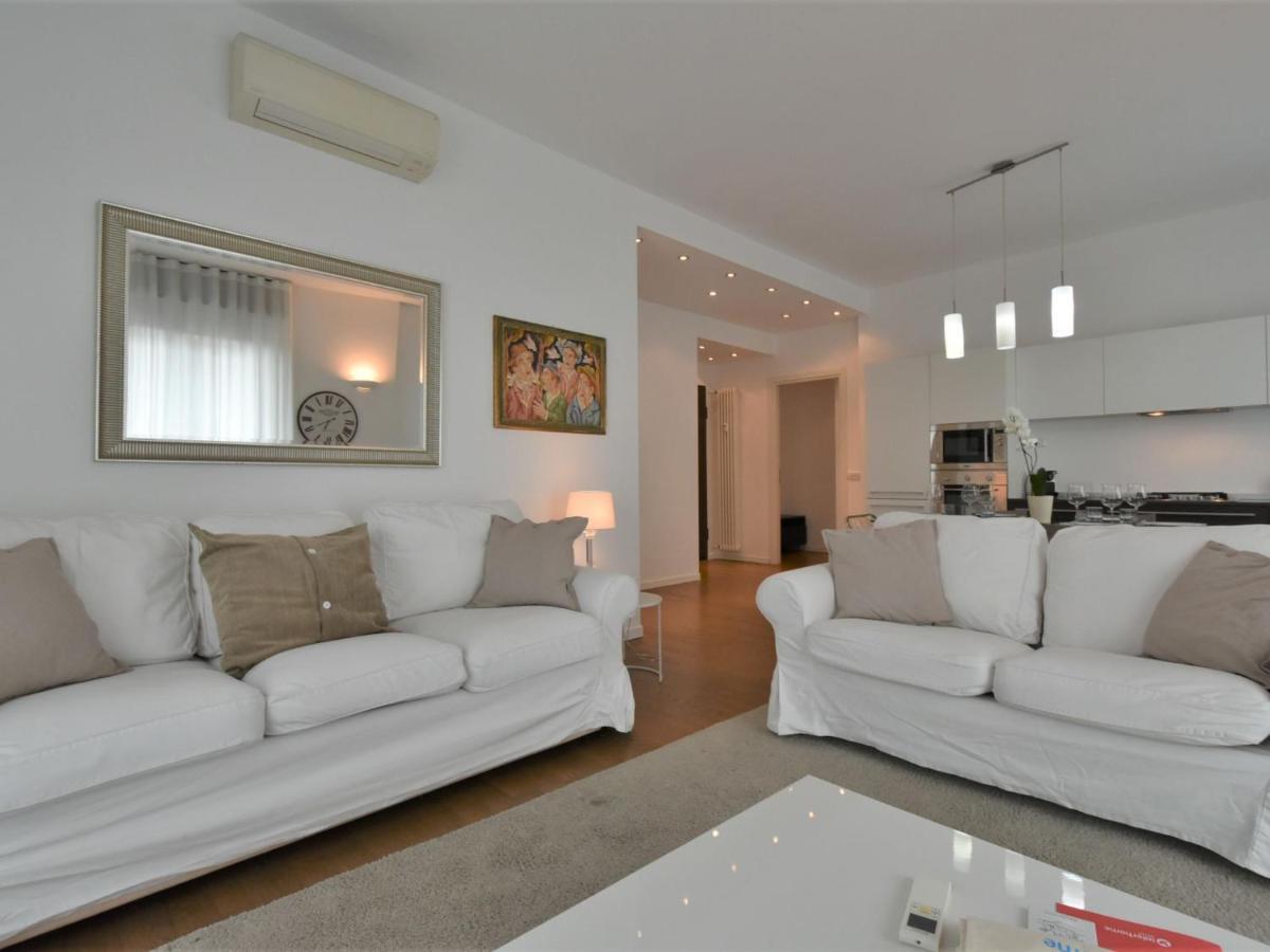 Apartment Corso Genova Apartment By Interhome Milano Exterior foto