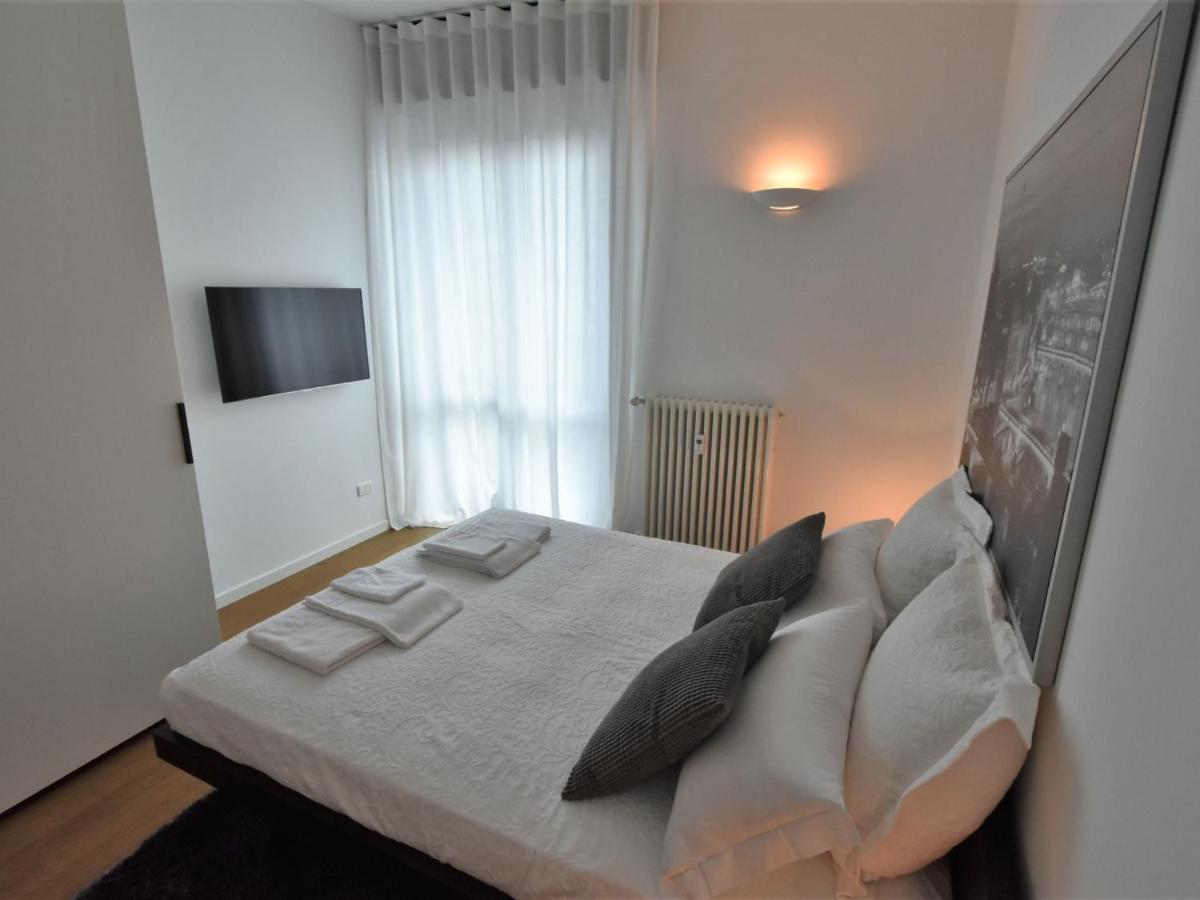 Apartment Corso Genova Apartment By Interhome Milano Exterior foto
